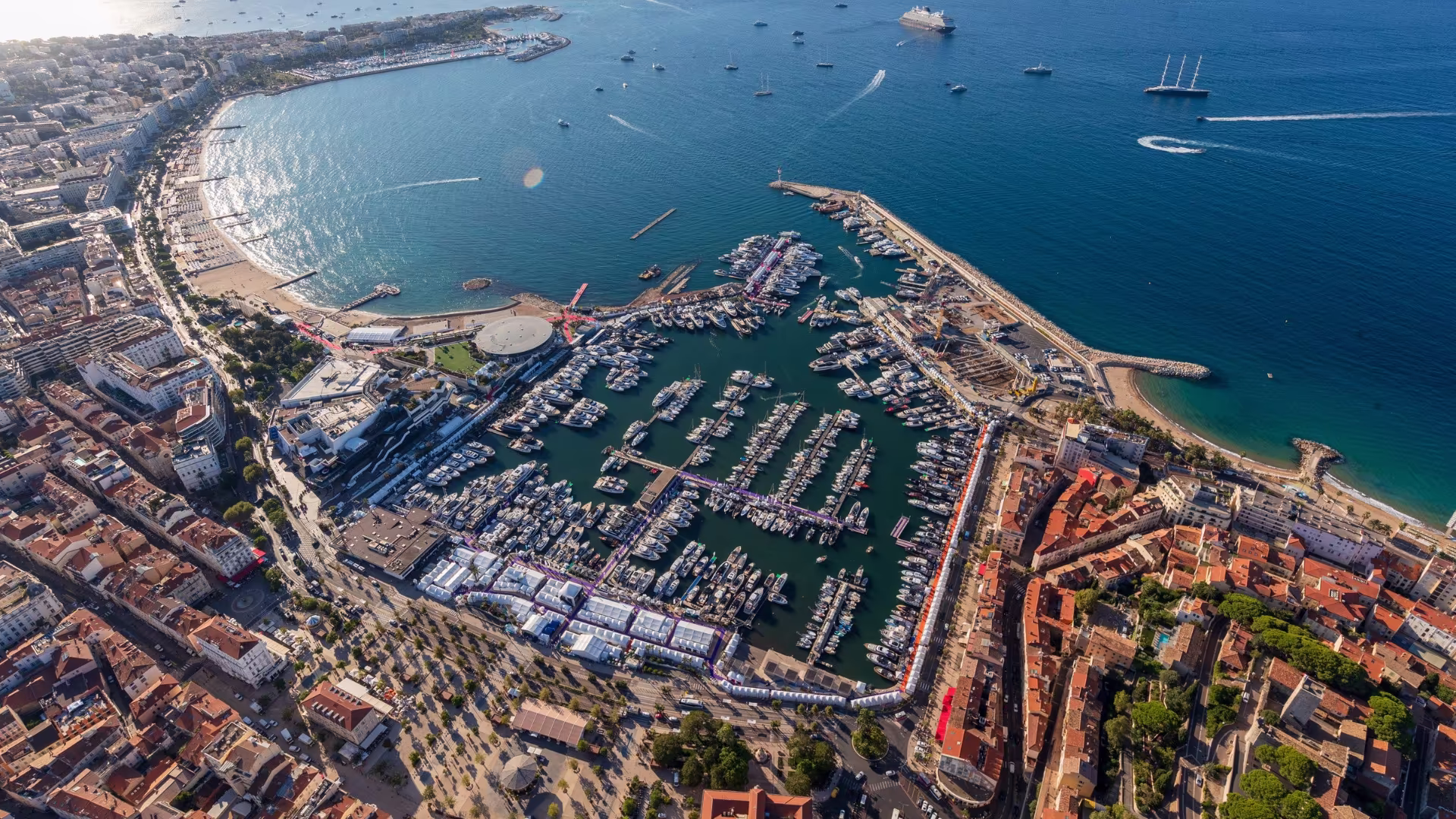 Cannes Yachting Festival 2026 abre con 700 barcos y 680 expositores - Actualidad náutica