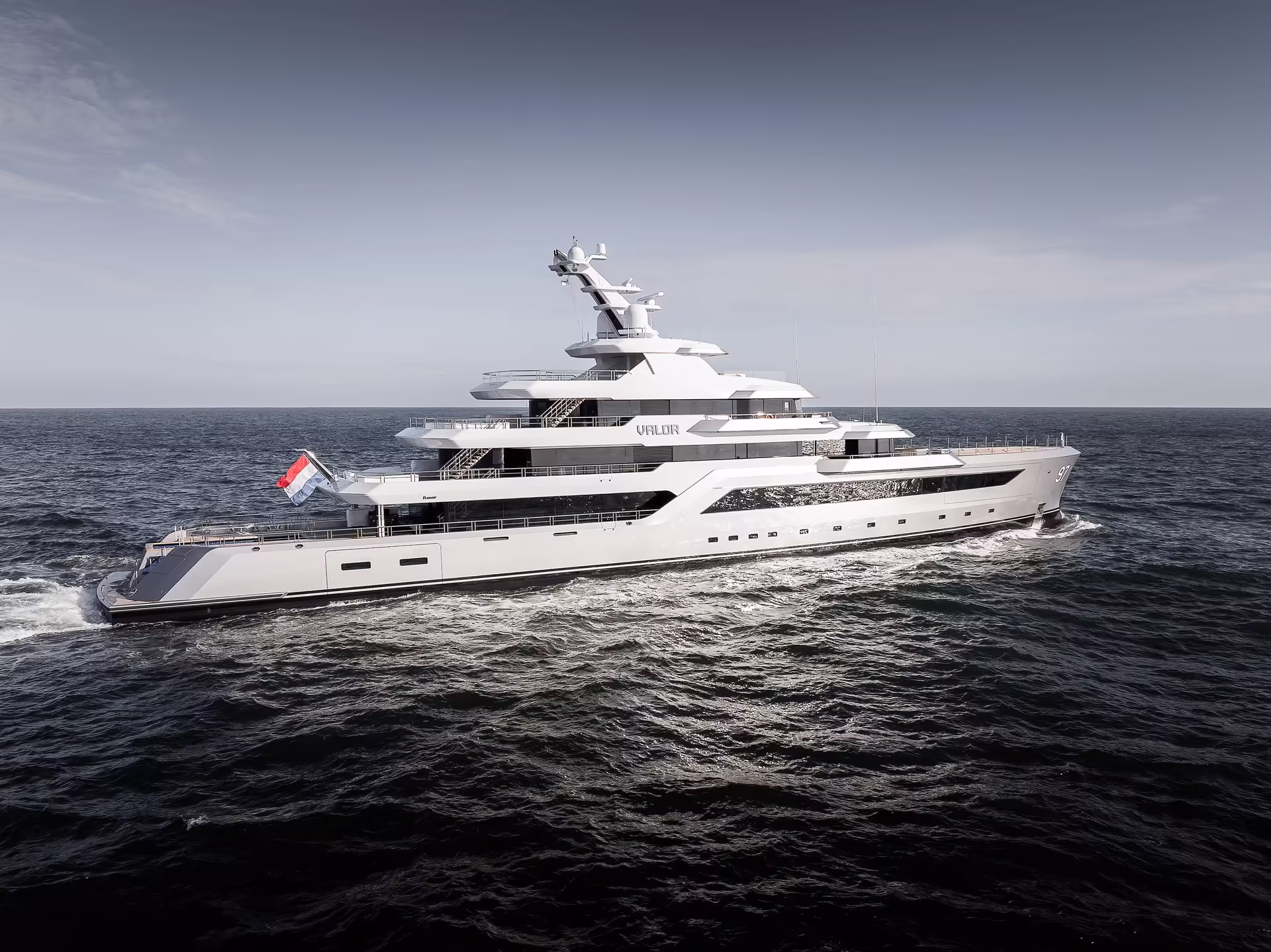 Feadship y AtomicOne llevarán MXBuster a los yates de más de 30 metros - Actualidad náutica