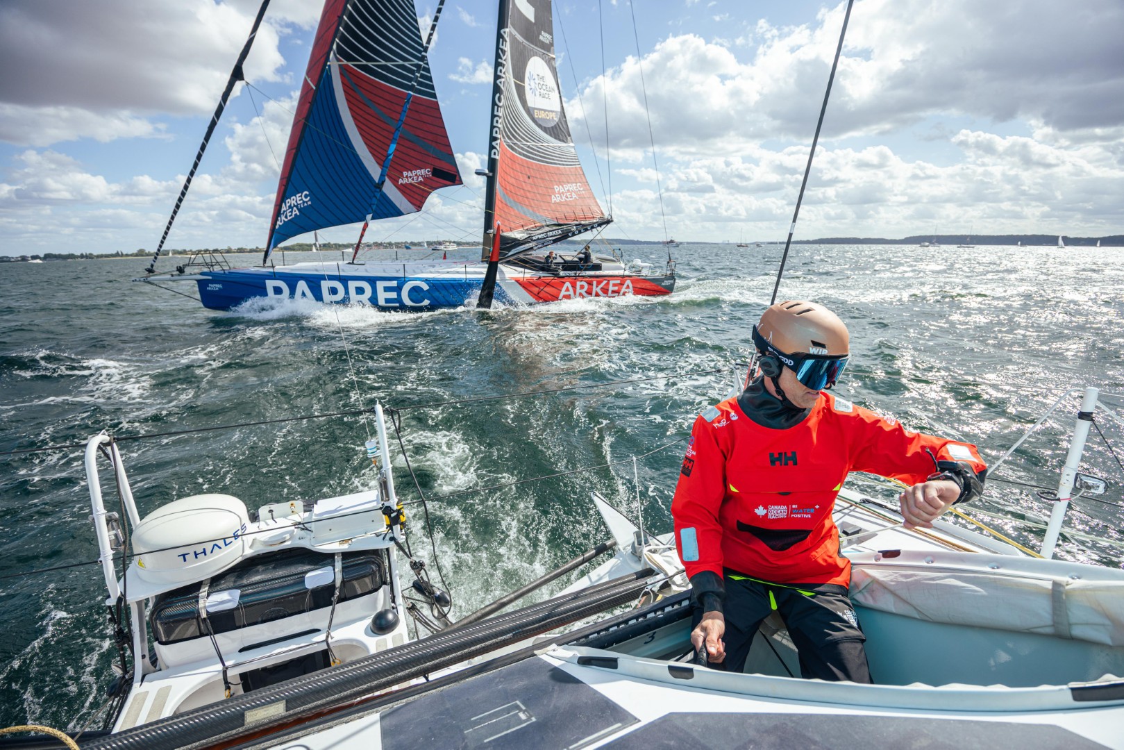 Collision spectaculaire renvoie deux bateaux à Kiel après le départ spectaculaire de l’Ocean Race Europe