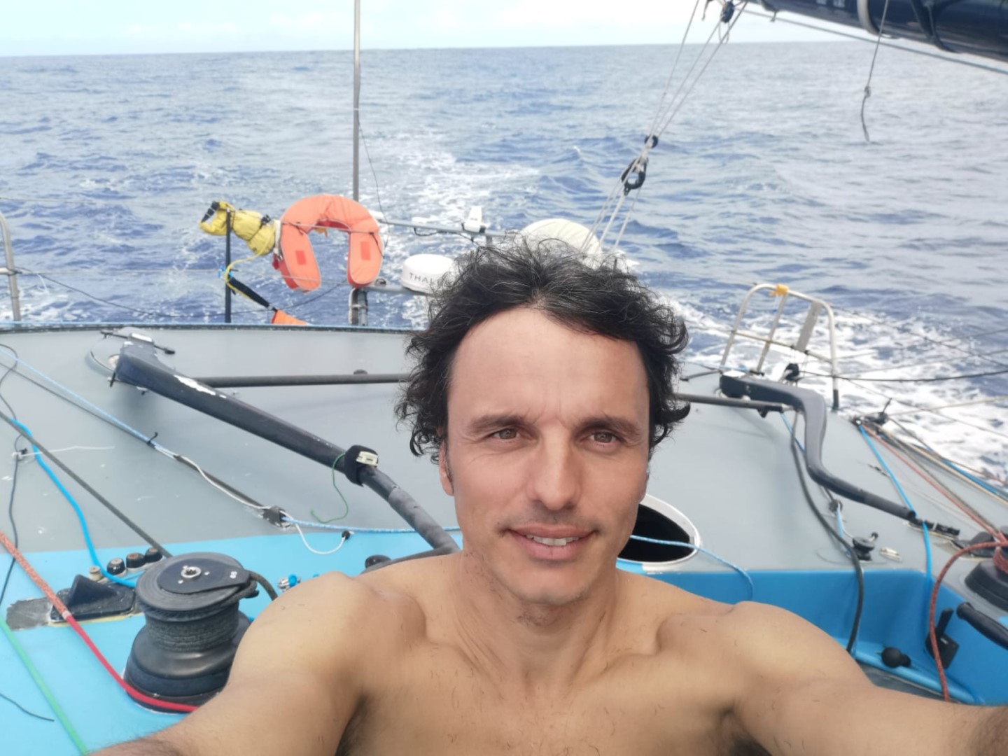 Los tres mosqueteros pelean por la victoria de la Vendée Globe - Regatas - Actualidad náutica